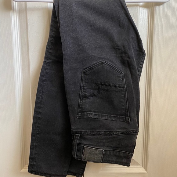 American Eagle Super High Rise Jegging - Picture 6 of 6